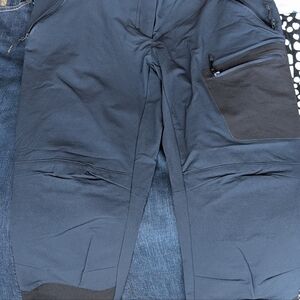 NWT H&M Sport Women's Pants Water Resistant Size 8 Blue With Black Details